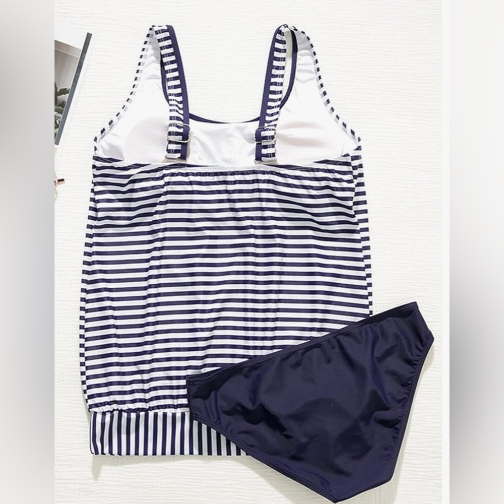 Navy Striped Women's Swim Tankini Size Medium - Picture 4 of 6